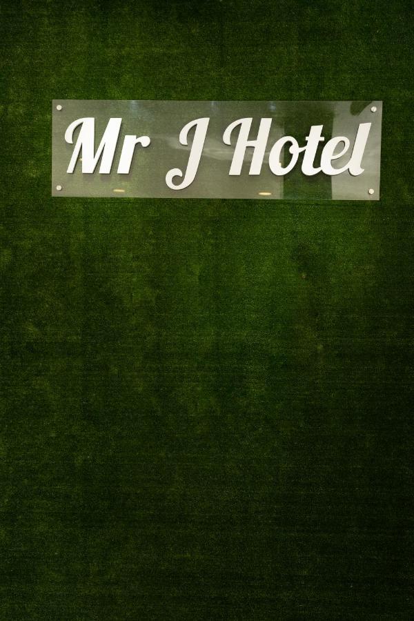 Mary J Hotel Family 10 Pax Room Kota Bharu Ngoại thất bức ảnh